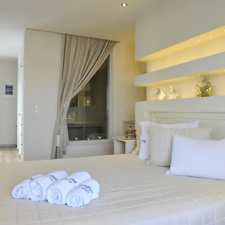 Alexandros Naousa (Paros)