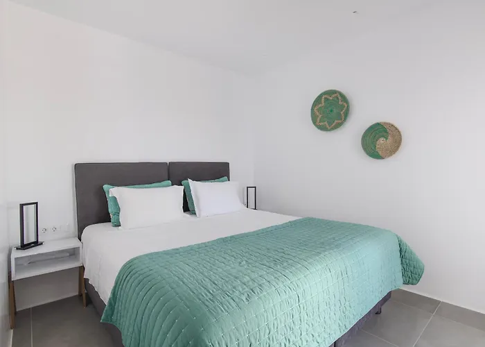 Aparthotel Alexandros