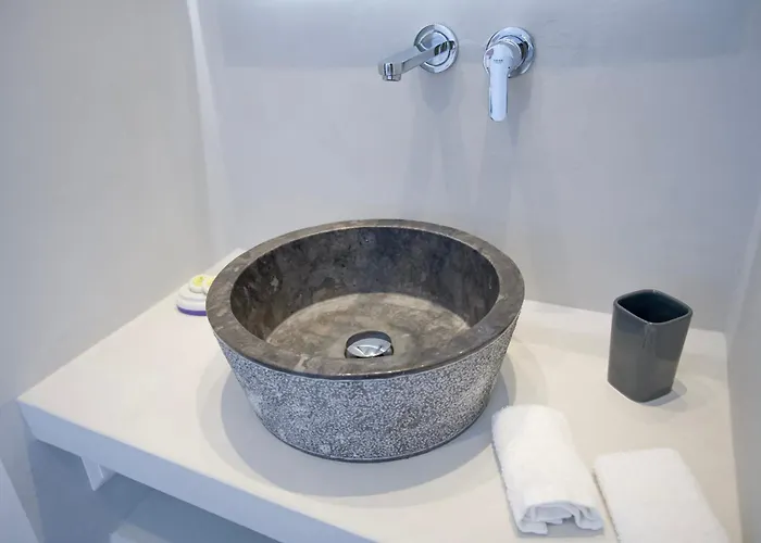 Aparthotel Alexandros 4*