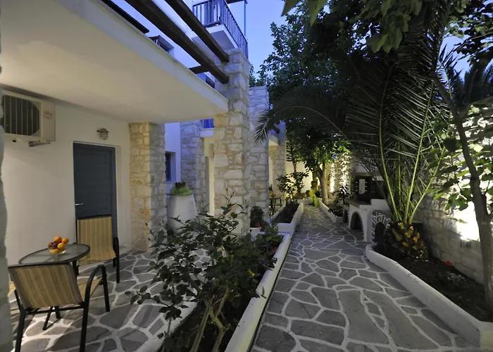Aparthotel Alexandros 4*