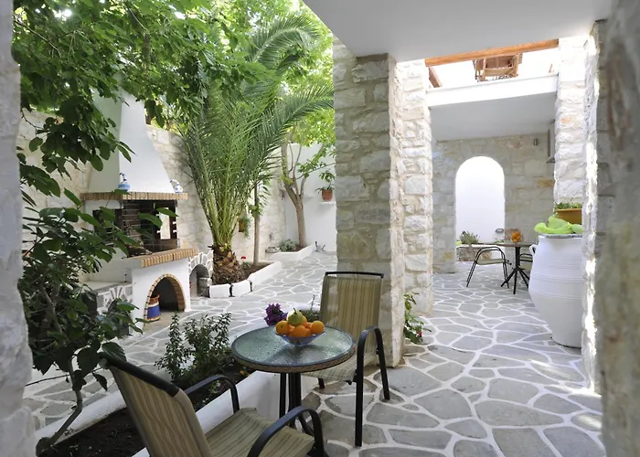 Alexandros Naousa (Paros)