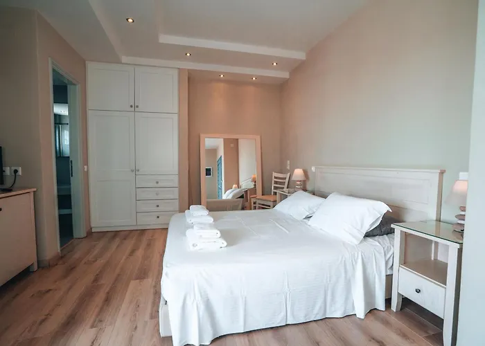 Aparthotel Alexandros Naousa (Paros)