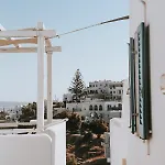 Alexandros Ξενοδοχείο με διαμερίσματα 4*