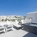 Ξενοδοχείο με διαμερίσματα Alexandros 4*
