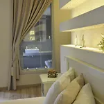 Ξενοδοχείο με διαμερίσματα Alexandros 4*