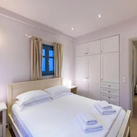 Alexandros Aparthotel Naousa