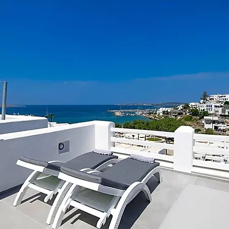 Alexandros شقة فندقية 4*
