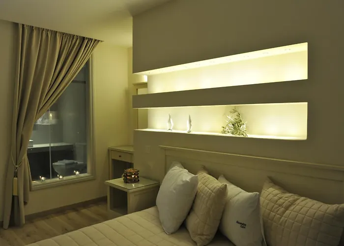 Alexandros Νάουσα